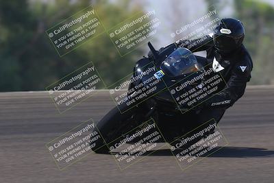 media/Sep-20-2025-TrackDaz (Sat) [[27f0cde673]]/B Group/1120am (Turn 2)/